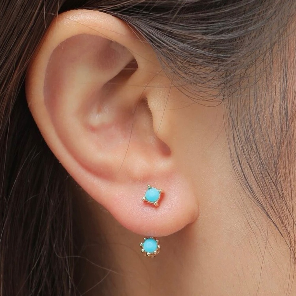Rhinestone decor stud earrings